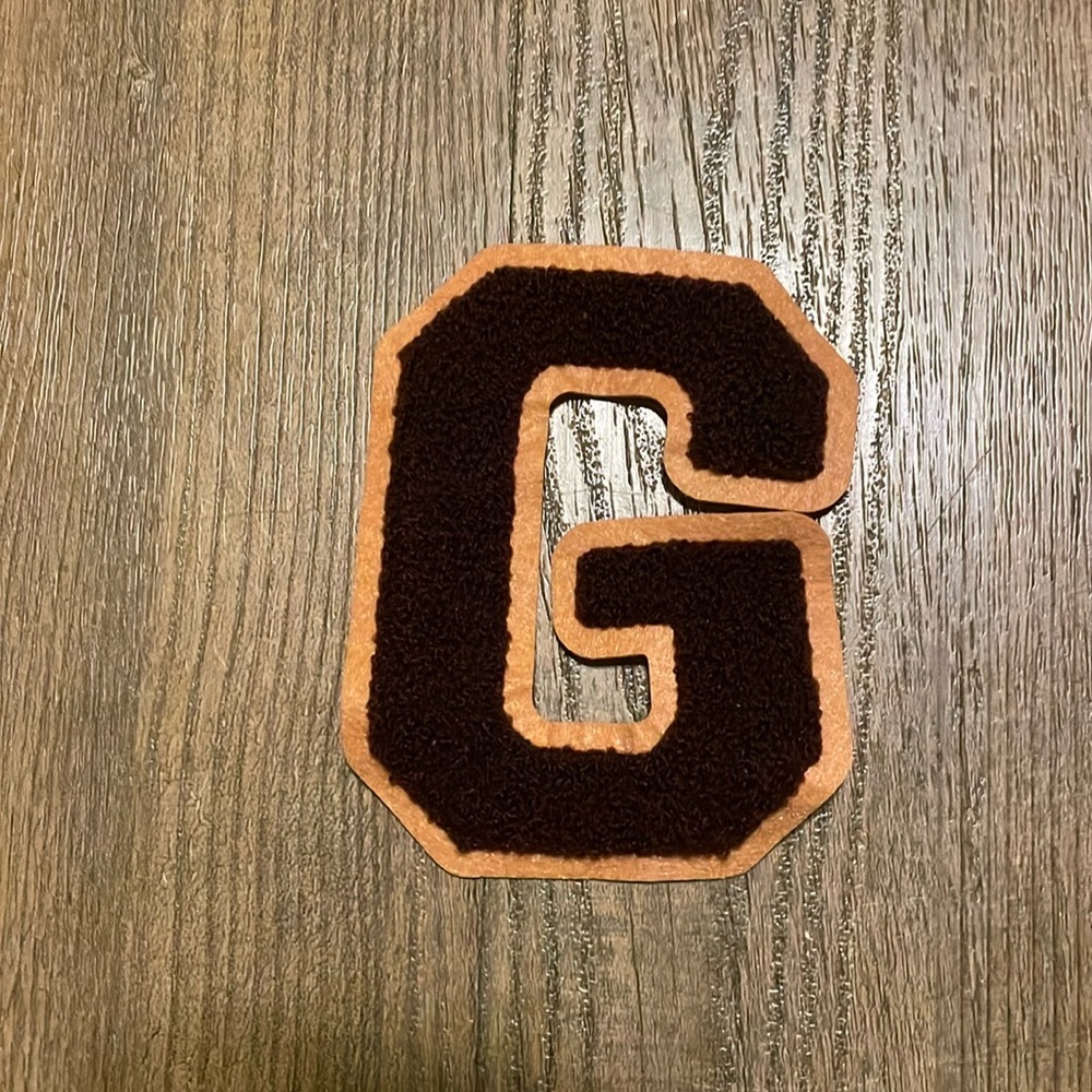 Accio! Box Gryffindor Varsity Chenille Patch